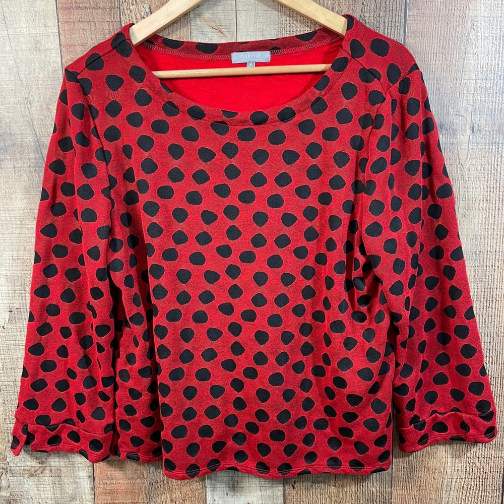 Habitat Clothes to Live In Red Black Polka Dot Textured Top Medium Blouse 37220